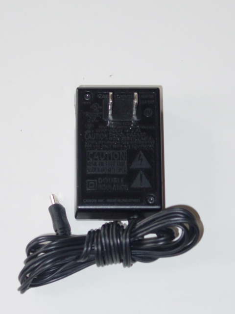 NEW Canon CA-590 AC Adapter 8.4V 0.6A CA590